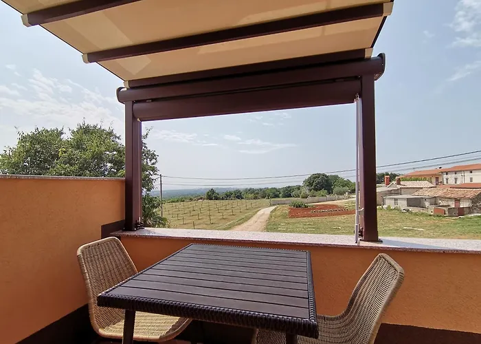 아파트 Magnavisum Kaštelir